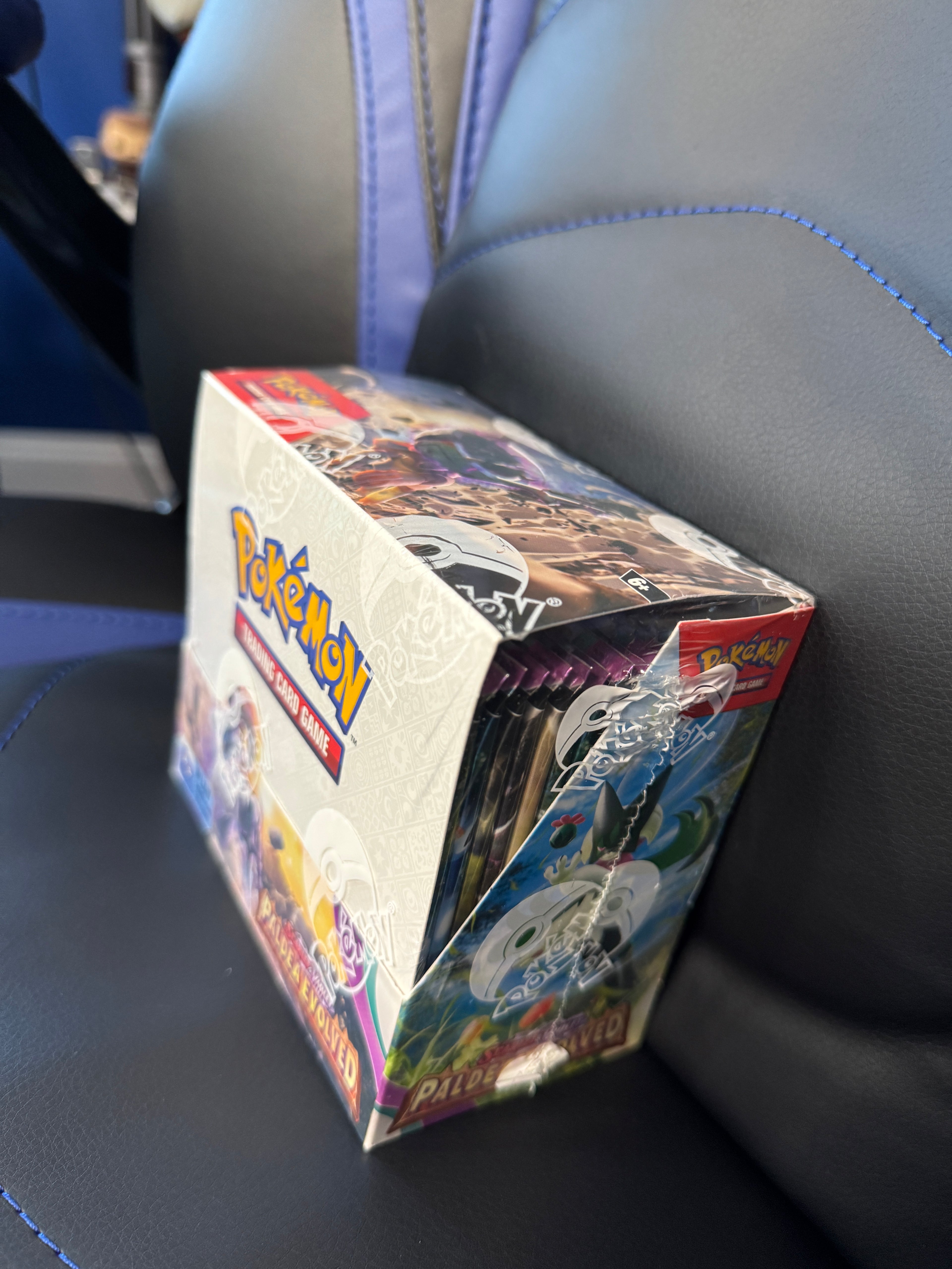 Paldea Evolved Booster Box